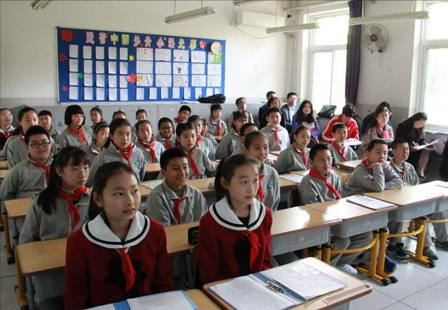 这才是真正的“时间管理大师”！高三学霸作息表走红，家长可借鉴