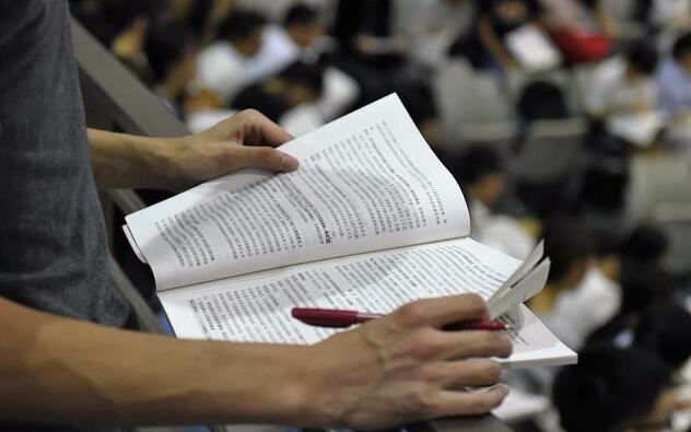 3个专业适合考研，本科毕业工作难寻，研究生毕业用人单位抢着要