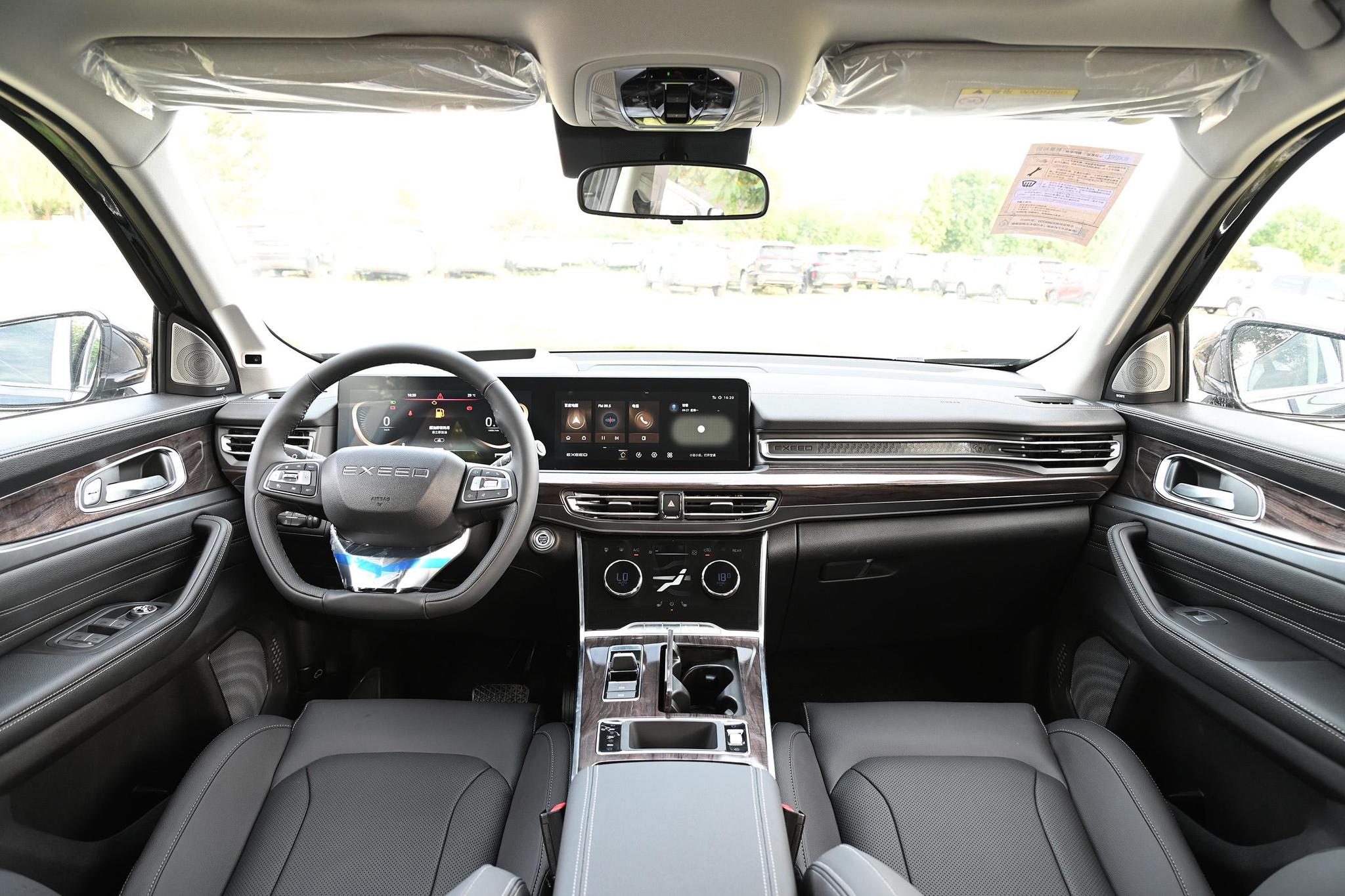 20万左右买中大型SUV，这3款实力很强，261马力配四驱，真厚道