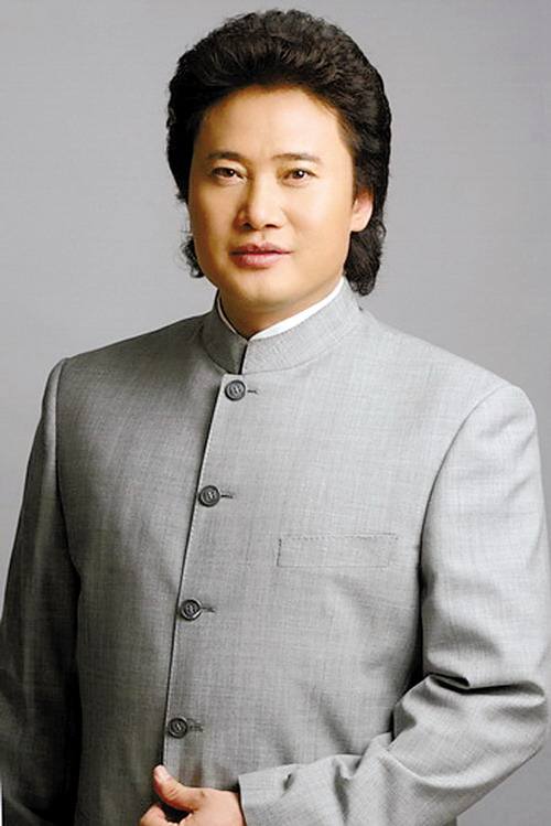 戴玉强女儿现状如何(歌唱家戴玉强:落魄时在建筑工地打工,妻子改写他