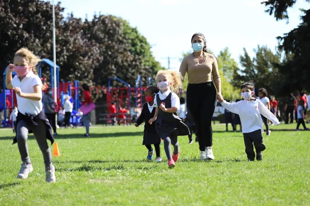 加拿大寄宿高中邦德永不放弃，Terry Fox Run为希望而跑