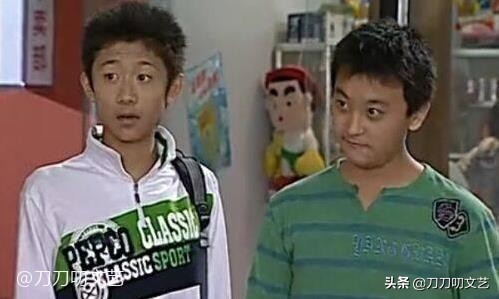 《家有儿女》12位小演员，有人没戏拍、有人红得发紫，对比太唏嘘