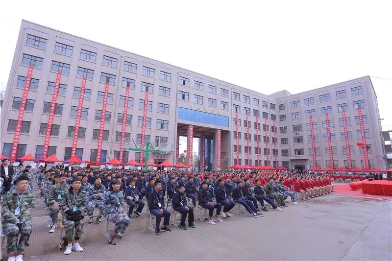 线上看校园 || 带您走进哈尔滨铁建工程高级技工学校