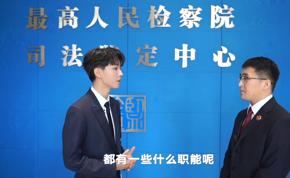 王俊凯有出息了，首次担任公益形象大使，国家级别的正能量偶像