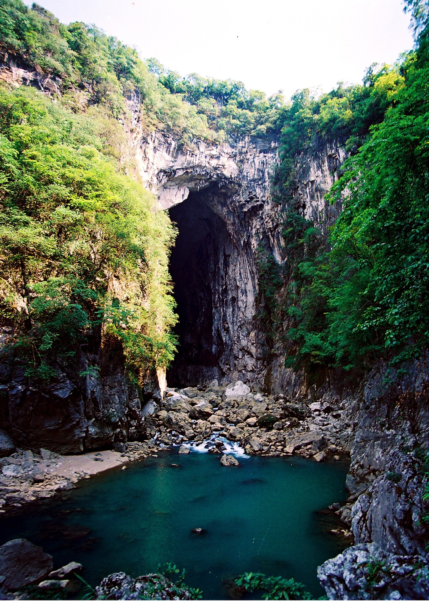 经过了望谟县,就进入了罗甸县,这里属于"大贵州滩"(罗甸,惠水,平塘).