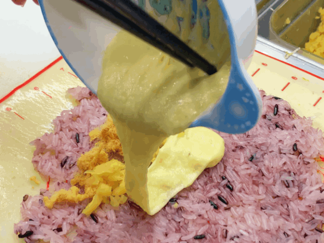 一口气吃光17款招牌！陕西开一家火一家的饭团到底有多牛？