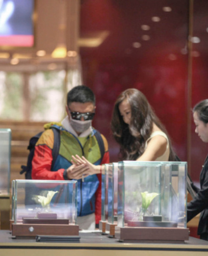 4年只拍3部戏、视帝沦落成综艺咖？孙红雷片酬上亿的快乐你不懂