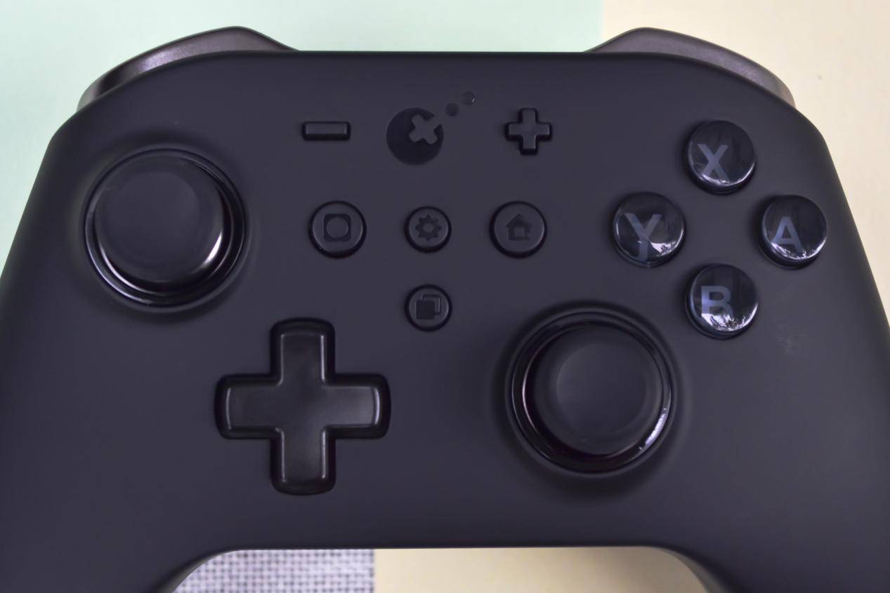 谷粒GuliKit金刚PRO手柄试玩——百变战术任你逍遥