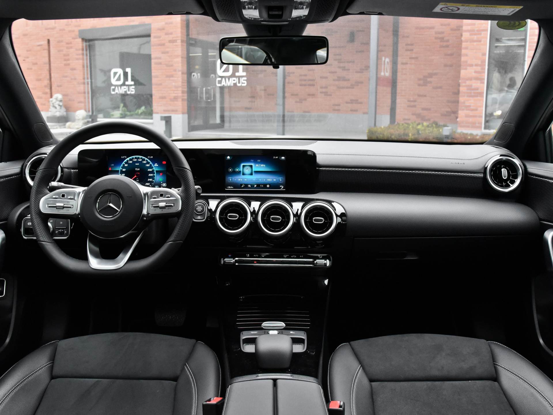 奔驰a180价格(这台奔驰只要17万) - 四帝国车市