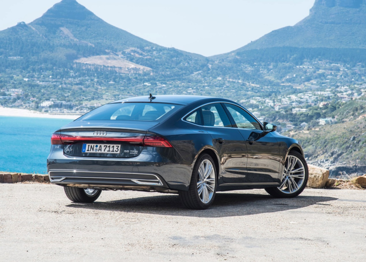 奥迪A7 2.0T售57.38万起，精致外形，超级有时尚感