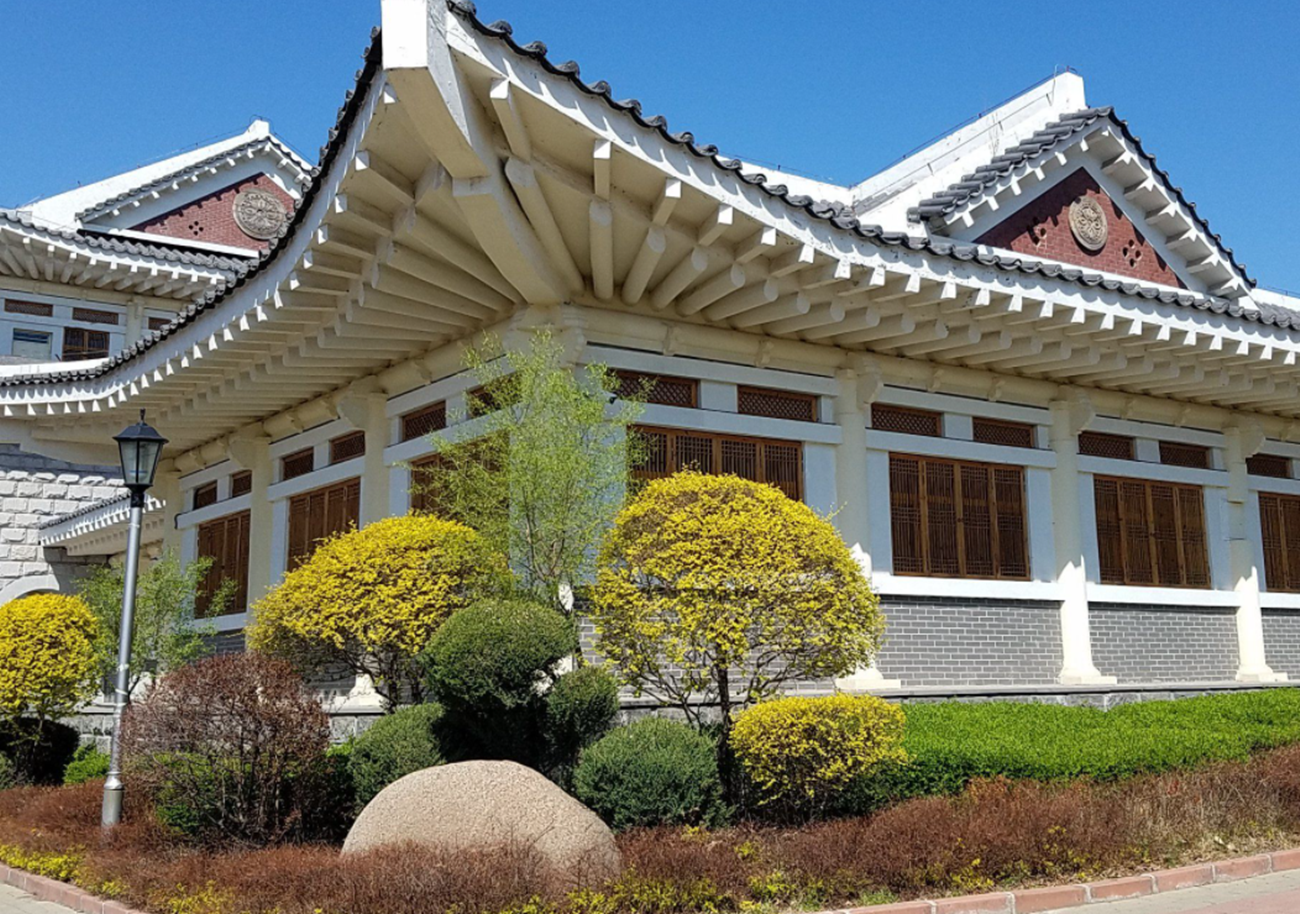 “中等生”大爱的4所211大学，不仅分数线低，毕业还能包分配