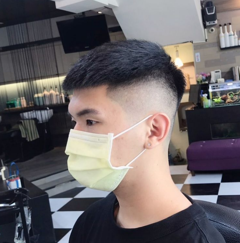 越剪越帅气的4款男生发型,简单干净显精神,喜欢可以剪同款