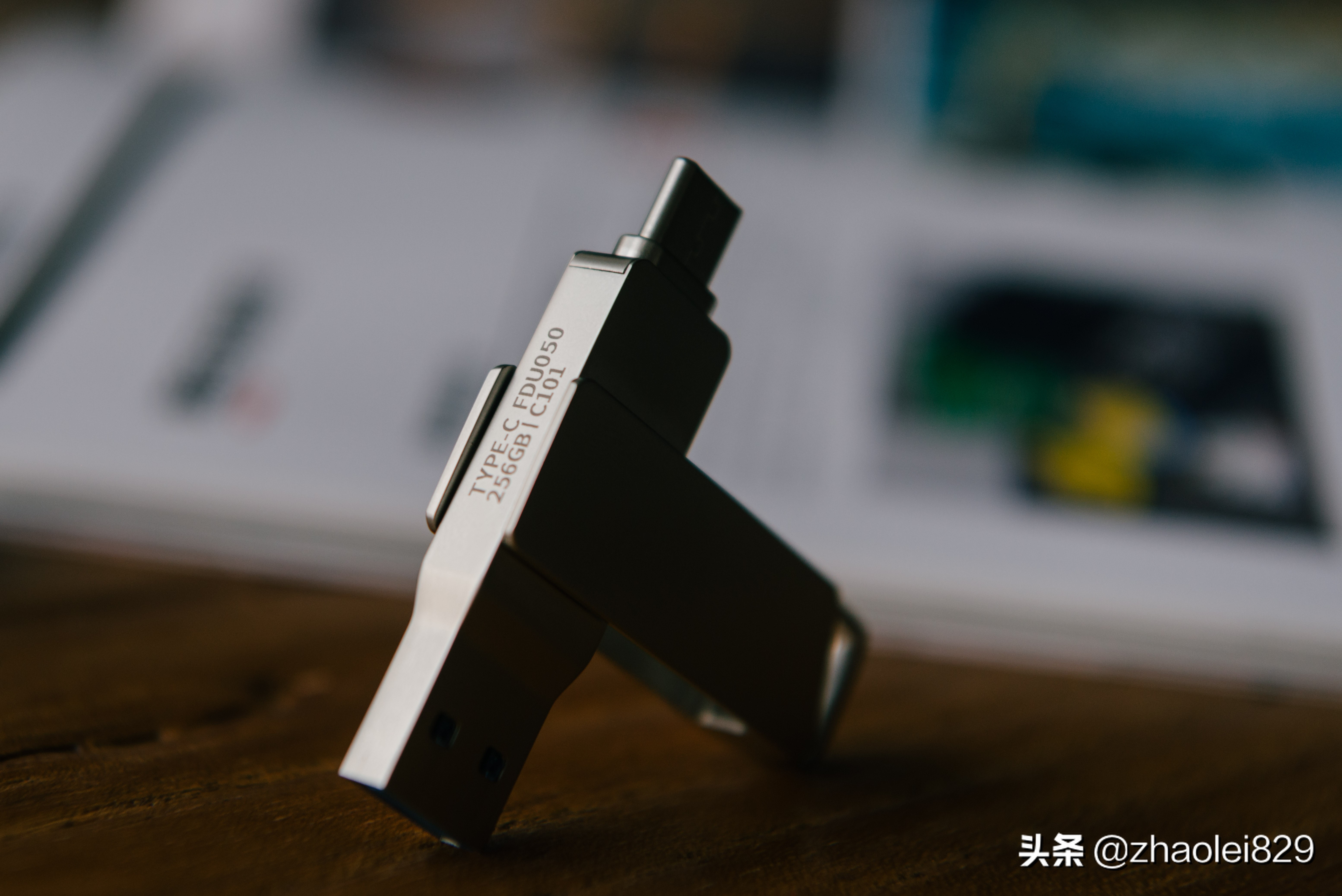 SSK飚王时光手机U盘FDU050使用体验