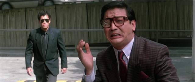 警察故事2朱滔(1988年，成龙开拍《警察故事2》，张曼玉为此受伤缝了十几针)