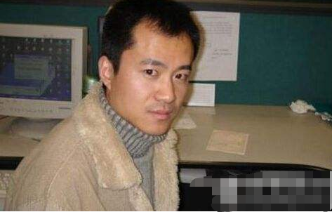 曾是央视主持人，打出租车司机被判八个月，出狱后的他现在怎样了