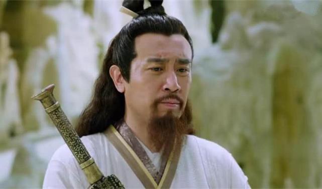 打神鞭到底有多牛?只要名字上了封神榜,就算是准圣也是照打不误