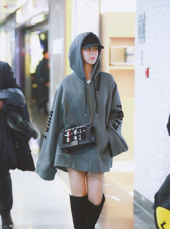 微胖型女生怎么穿衣服？看看杨紫吧，穿衣服太显瘦了