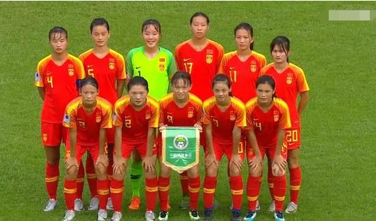 女足世界杯2019现场解说员(中国U16女足0比4惨败，知名解说员黄健翔：朝鲜队年龄一直都是谜)