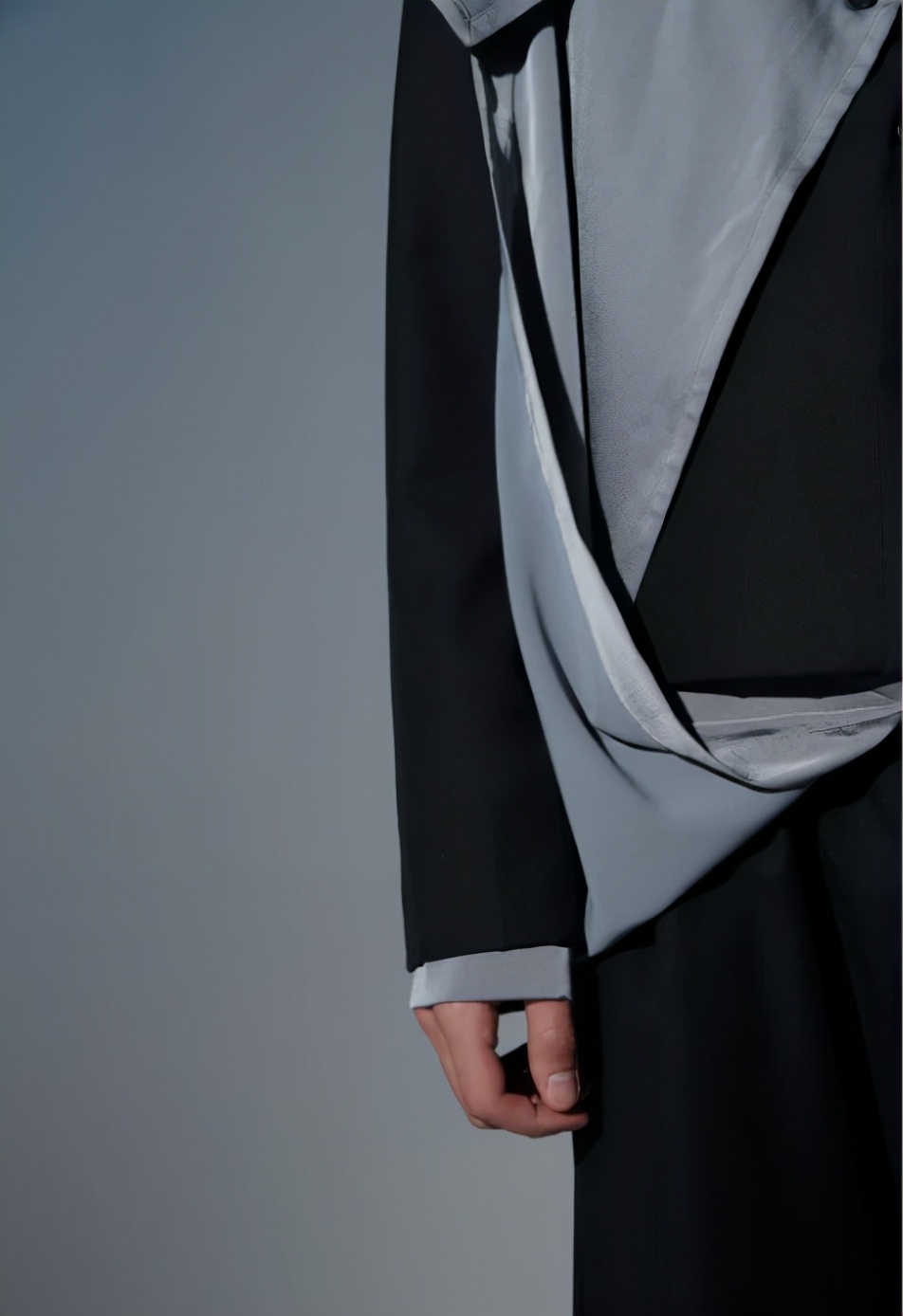 KDA课达丨2021年伦敦时装学院MA服装设计毕业展