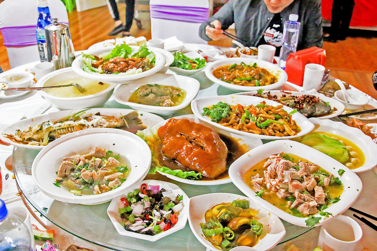 遭遇交通事故后发现对方是酒驾，是否可以私了？