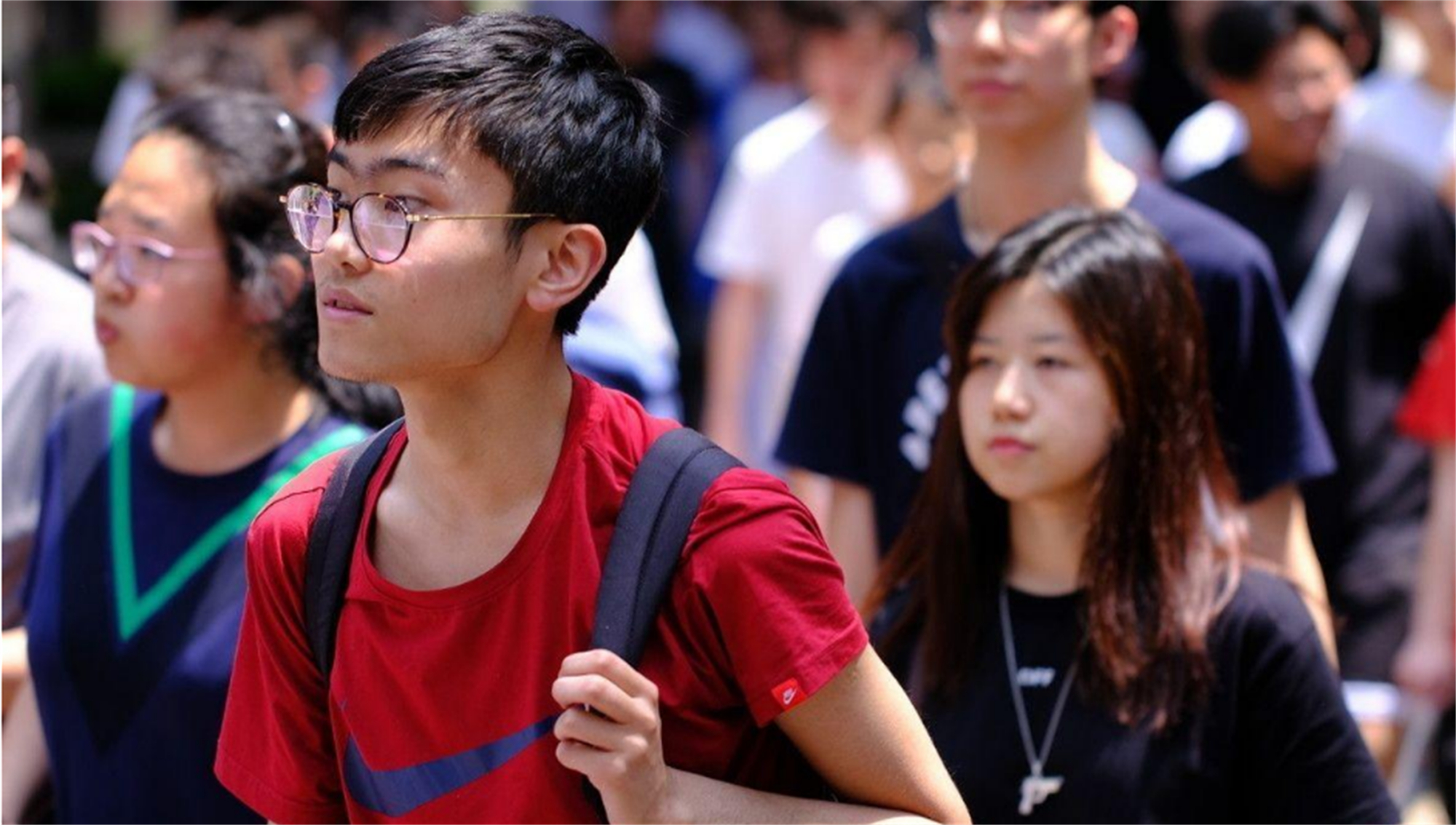 滑档成报志愿“陷阱”，山东4.8万考生成绩超本科线，却无缘本科