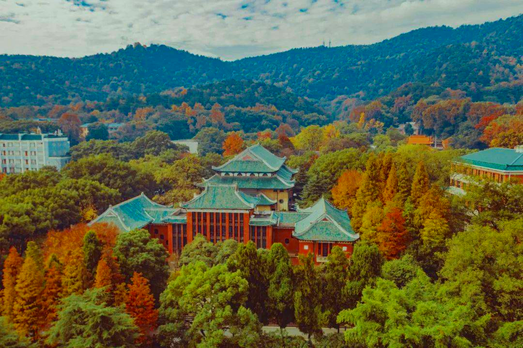 湖南工商大学北津学院（湖南师范大学树达学院将转设为长沙工业学院）