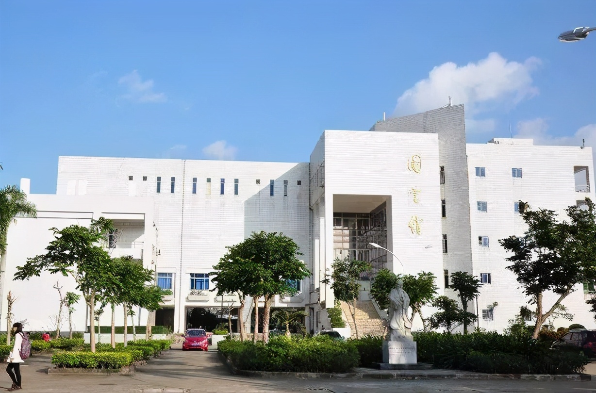 从海南大学2020年在海南,河南录取情况,谈如何避免被退档