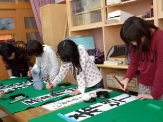 日本孤岛上的公立学校，仅11名学生，却告诉我们什么是真正的教育