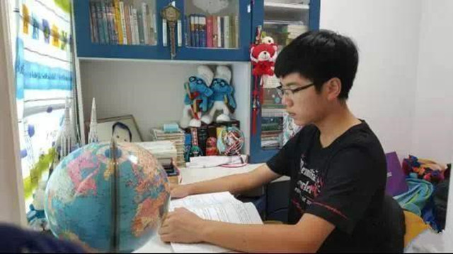 北大愿降200分录取，最后没高考仍进了北大的考生，到底有多优秀