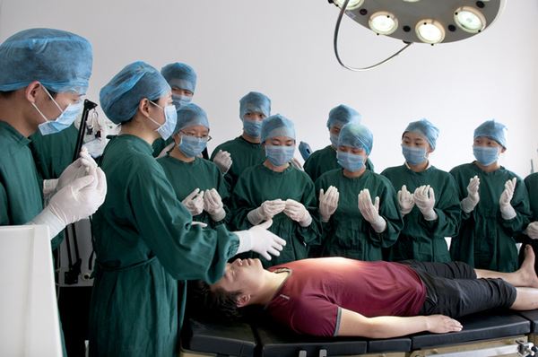 大学4大“热门”专业出炉，3个都是理科专业，你选对了吗？