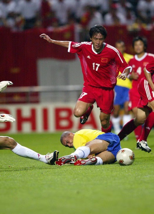02世界杯为什么没带李明（2002年韩日世界杯中国队大名单另有隐情，原来我们都错怪了米卢）
