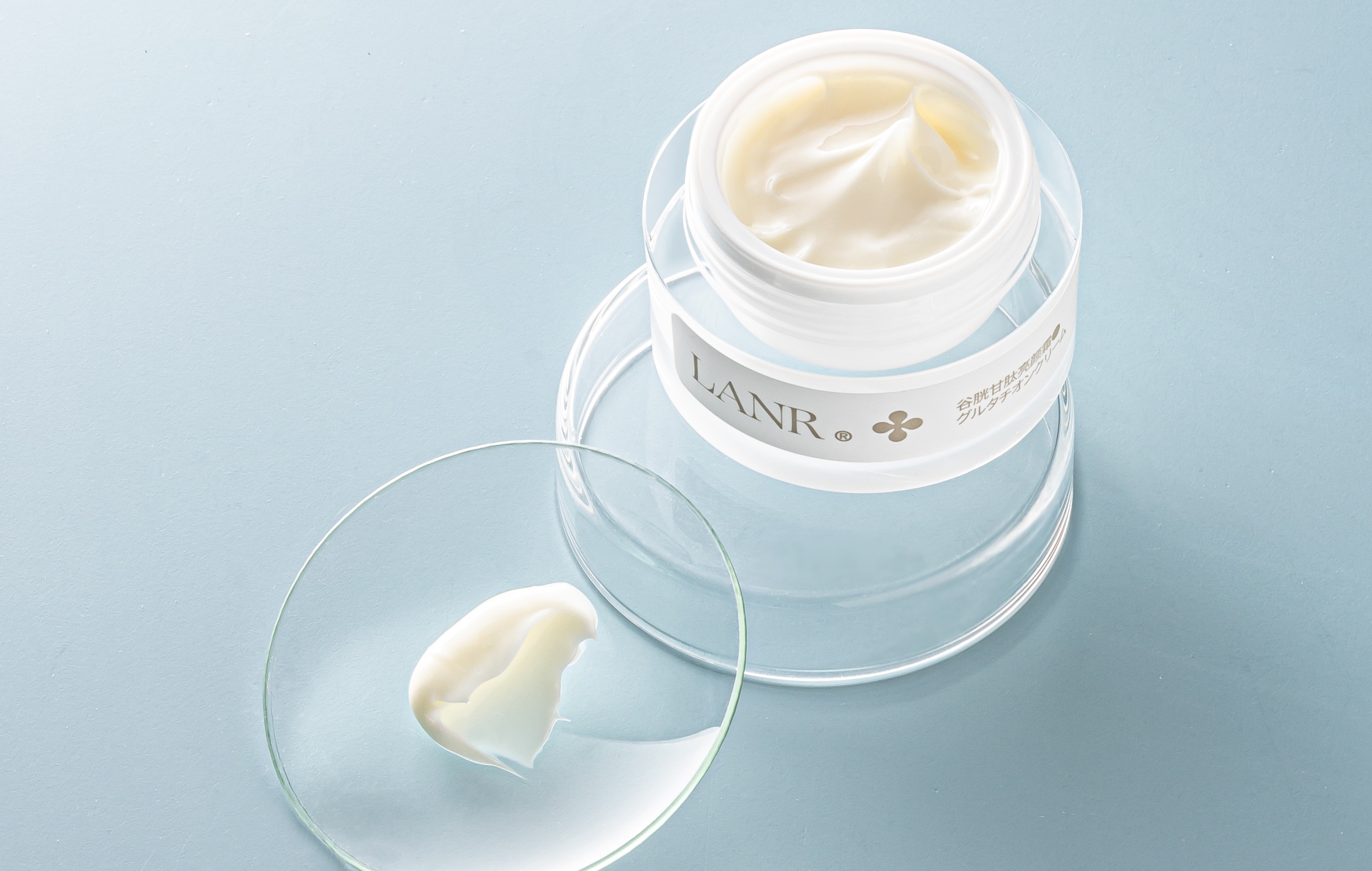 火到断货的lanr谷胱甘肽"熬夜面霜",为何成为面霜的热门选择