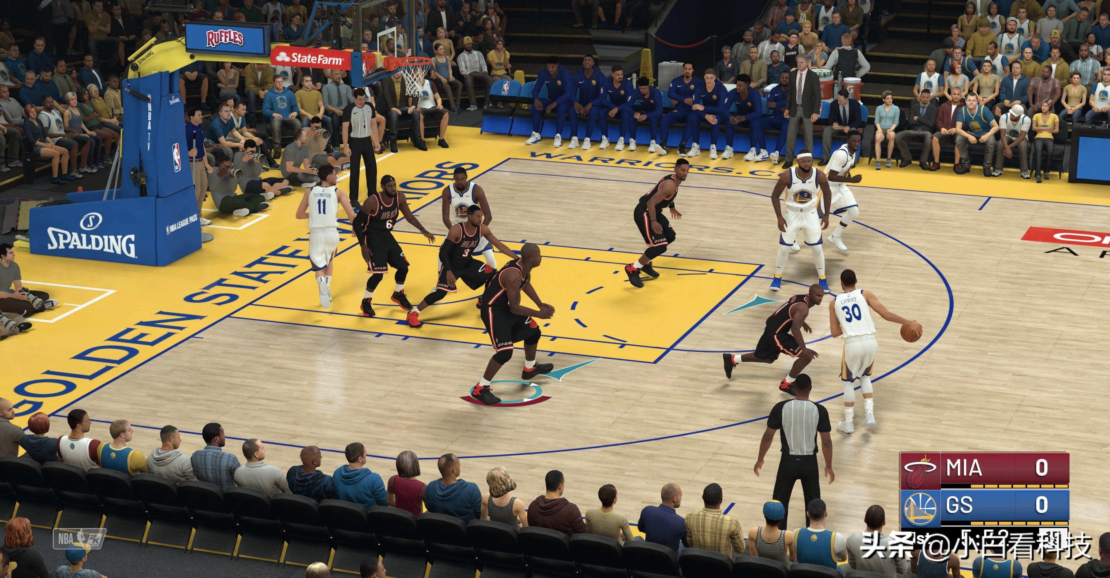 为什么手游nba2k会闪退(NBA2k系列游戏体验，全平台对比评测，打造你的赛场之平台选购篇)