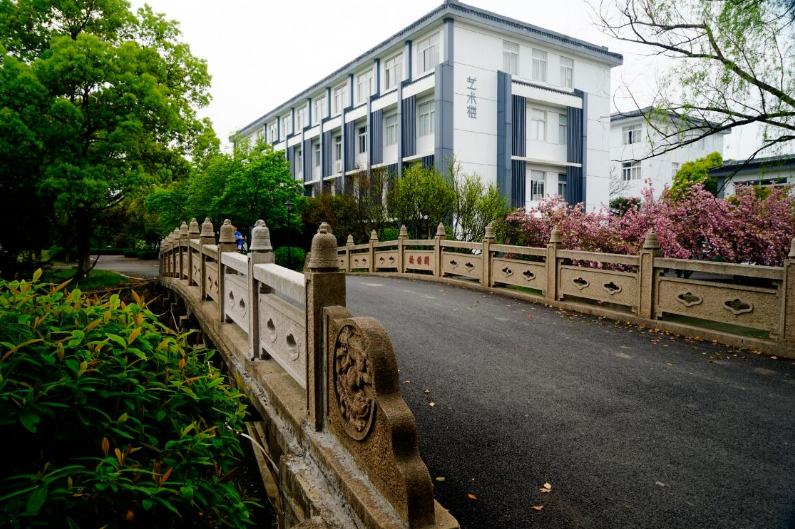 江苏这两所一本大学，各具特色、各有千秋，部分省份二本批次录取