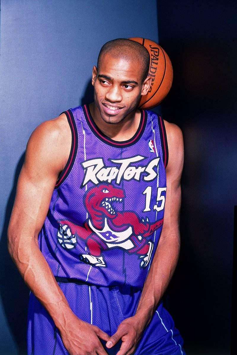 nba中哪些黑人沒(méi)有紋身（巨星標(biāo)配？這6大NBA巨星還真沒(méi)紋身，姚明上榜，威少最讓人意外）