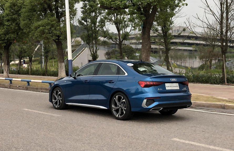 长短备之，攻守兼备丨试驾体验奥迪A3家族