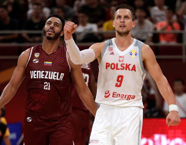 委内瑞拉篮球世界排名(男篮最新世界排名：美国第1波兰第13 中国队仅排第28名)