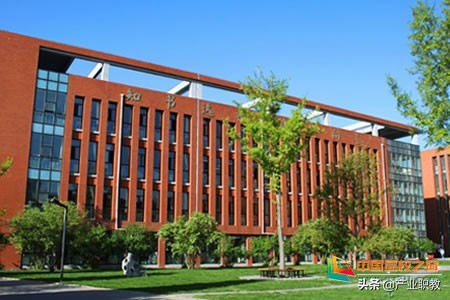 追梦之路 · 承德一中校长胡志鹏：先之劳之无倦，好之乐之有恒