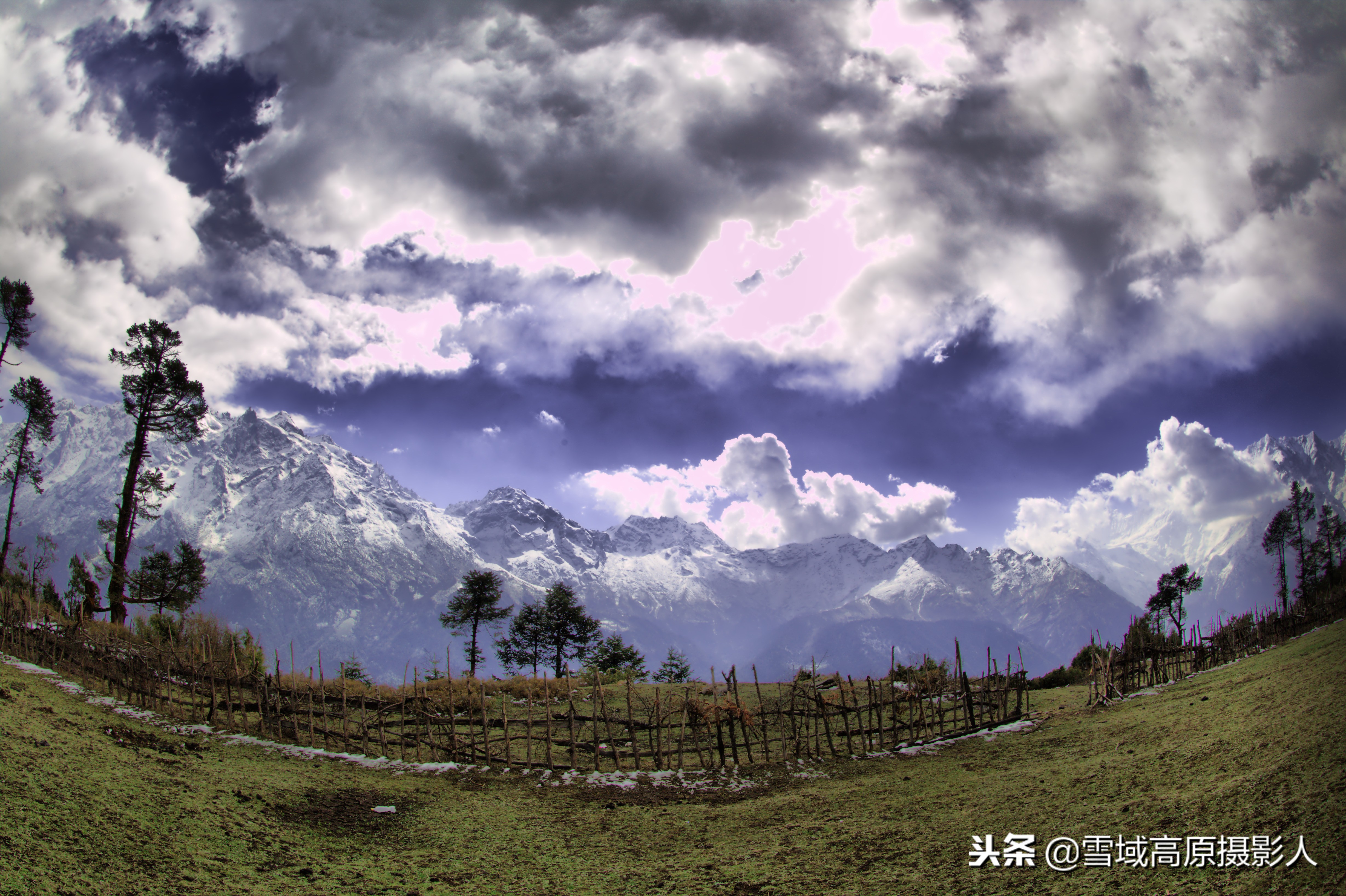 在喜马拉雅山撕裂中诞生的美丽的吉隆沟（纪实旅行之一）