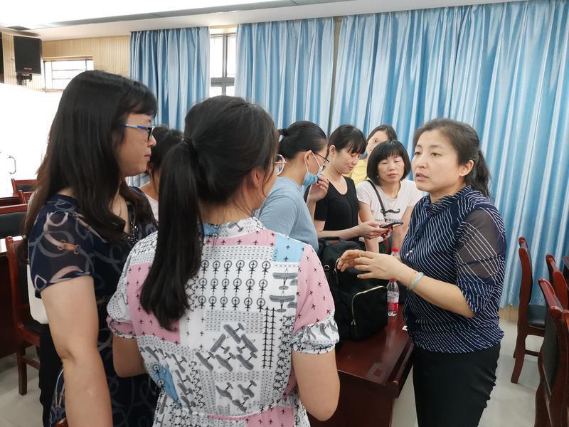 深圳市東昌小學(xué):構(gòu)建新型師生關(guān)系(圖9) 深圳市東昌小學(xué):構(gòu)建新型師生關(guān)系(圖9)