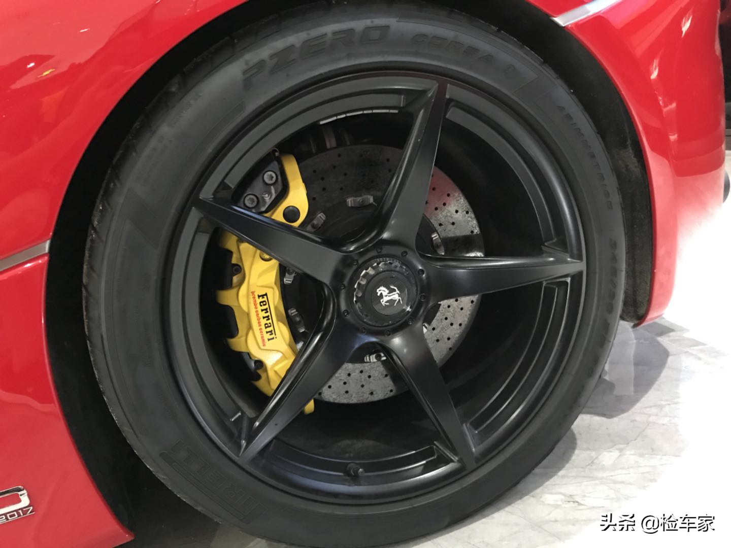 法拉利拉法赛车(新车2500万的法拉利LaFerrari，为何二手车却卖4000万？)