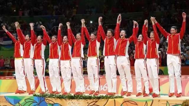 三年前的今天！中国女排勇夺里约奥运会金牌，明年将争取东京卫冕