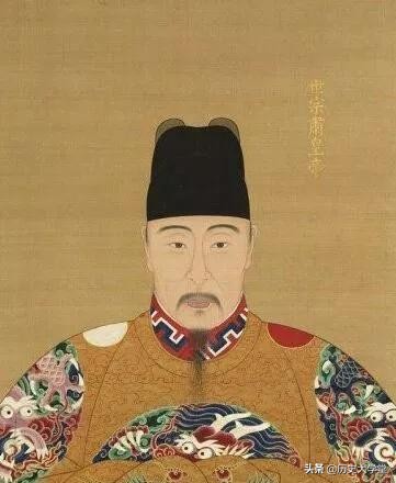 为什么历史上皇帝大多信奉道教，而平民大多信奉佛教