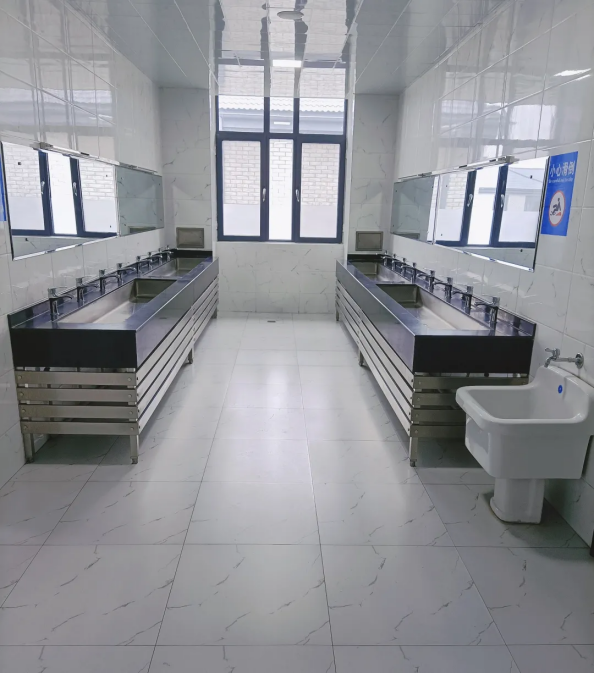 曝光！沈阳“超豪华”寝室，住着学霸、发明家，还能按特色入住