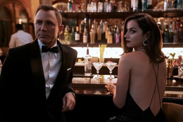 新《007》口碑不如《尚气》，被称作是最不让人兴奋的“007”电影