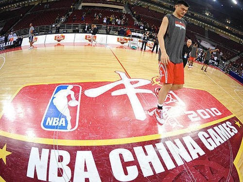 为什么中国没有球队在nba（加拿大有猛龙加入了NBA联盟，那么中国球队有可能加入NBA联盟吗？）