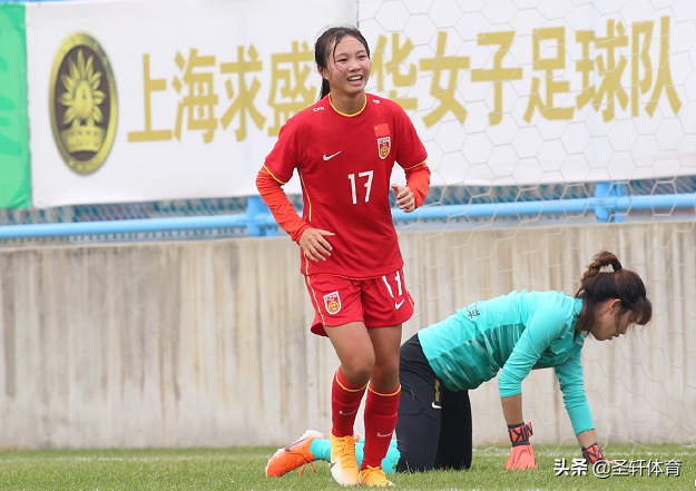 门将预判对了方向(3-0！中国女足U17大爆发，2分钟连轰2球，空门戏耍 打崩对方门将)