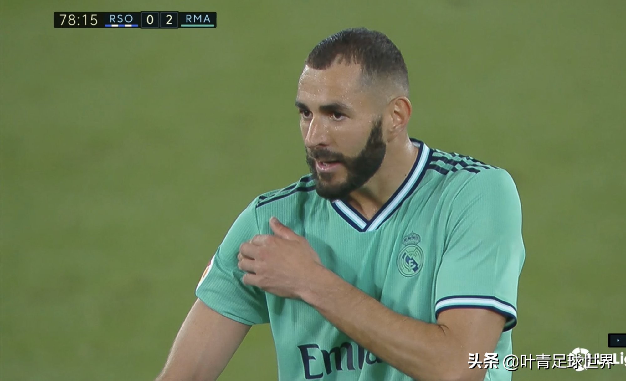 本泽马有没有手球（反超巴萨！皇马为这一刻苦等112天，齐祖握拳庆祝，西甲变天）