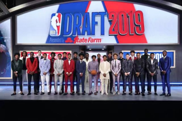 锡安那届选秀排名（前30顺位汇总：锡安莫兰特巴雷特喜获前3，日本新星第9勇士选乔丹）-华海博客