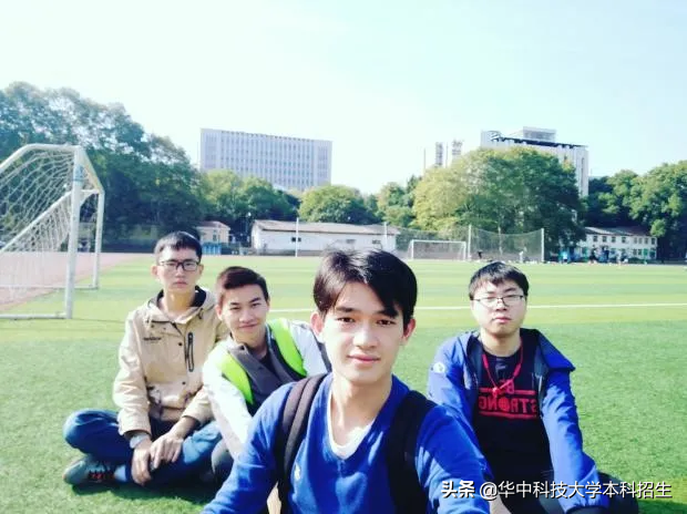 湖北4个神仙宿舍“火了”！保研北大、奖学金达10万元，如今全员深造！